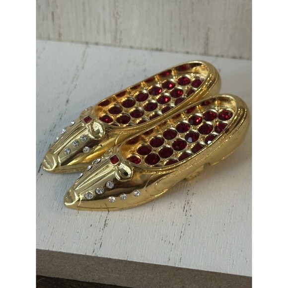 Signed EDGAR BEREBI "Remembrance" Ruby Rhinestone Slipper Pin Limited Edition - Picture 5 of 6
